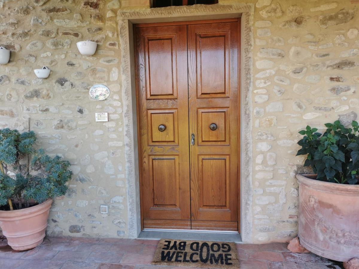 הוילה ארצו Antico Borgo Frosini מראה חיצוני תמונה